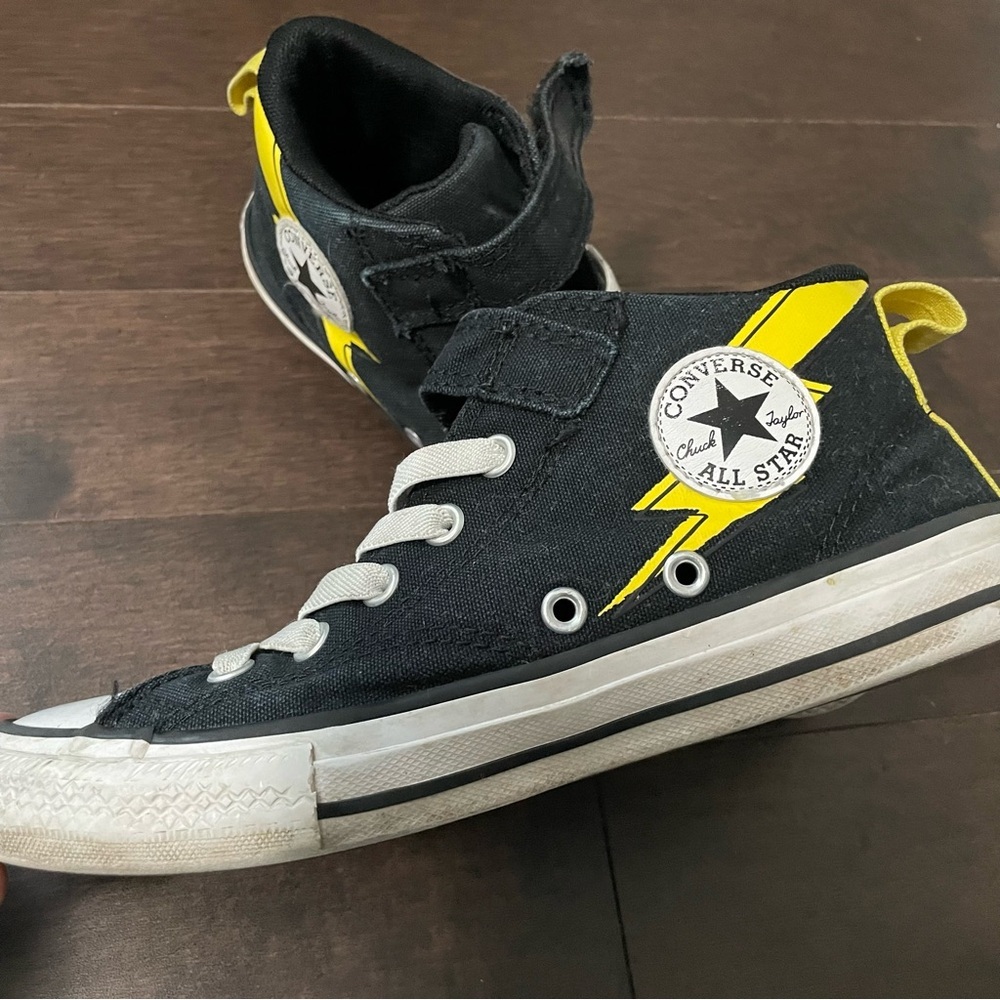 Converse All Star Chuck Taylor Black & Yellow Lightening Bolt High-Tops Youth 3